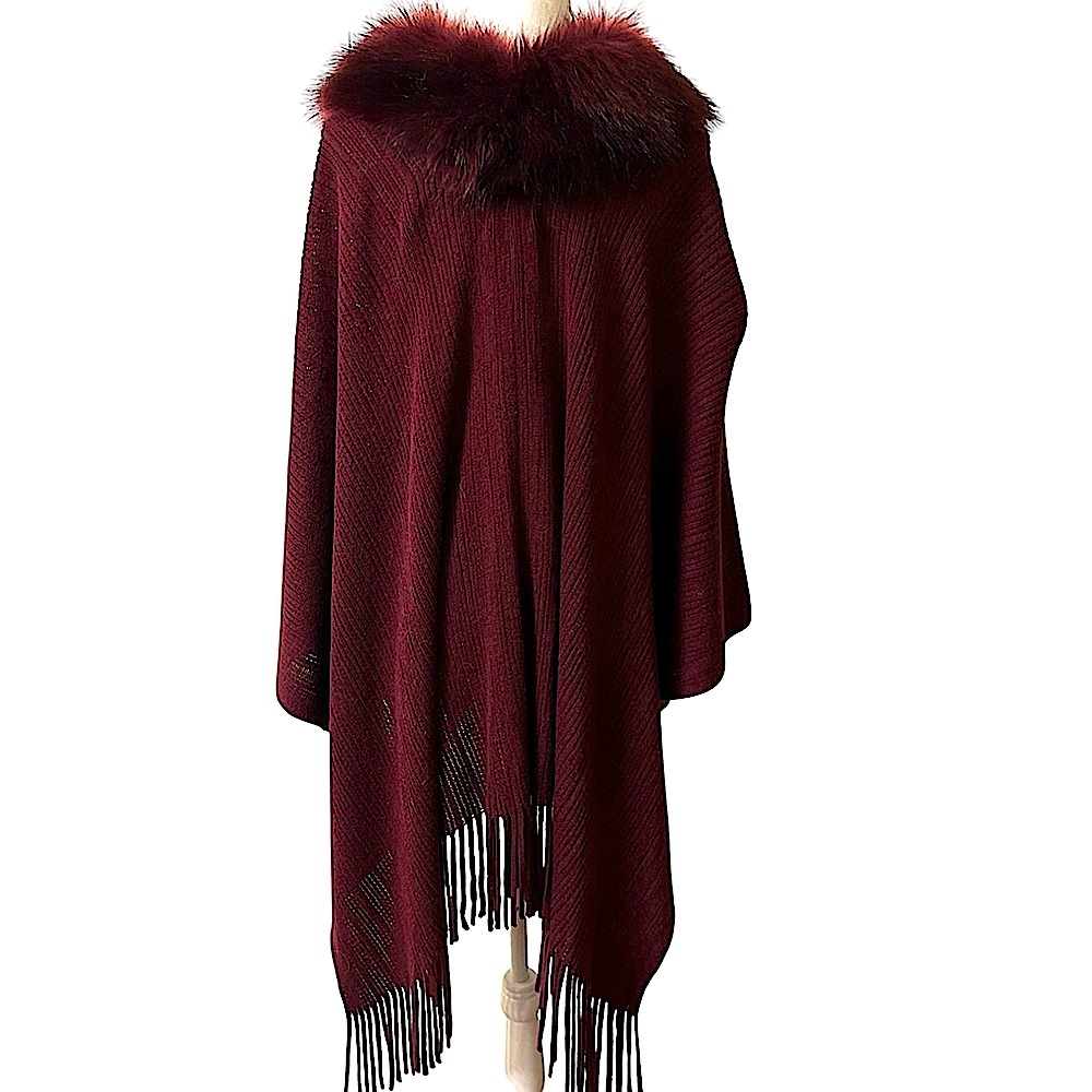 Ladies poncho faux fur trim fringe maroon wine burgundy - Picture 2 of 7